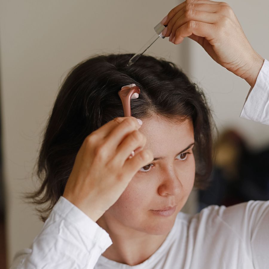 Мезороллер для кожи головы Hillary + Сыворотка для волос MULTI-ACTIVE HOP CONES - фото №1